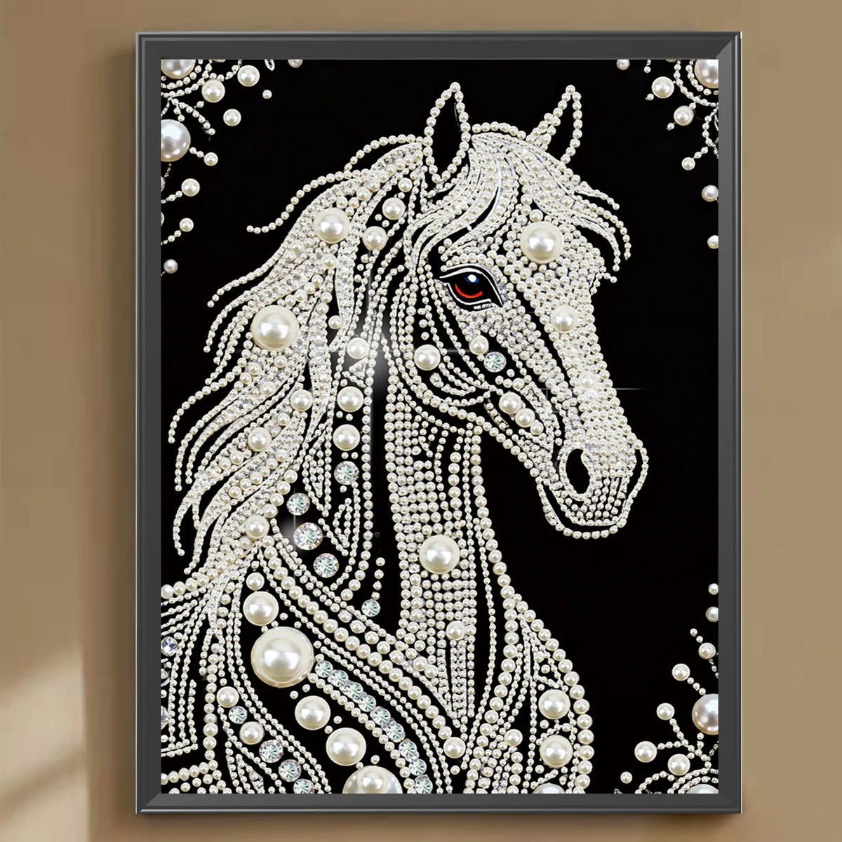 Horse Premium 5D Diamond Painting Kit Black & White Pearls painting Sparkling Special Shaped Diamond painting