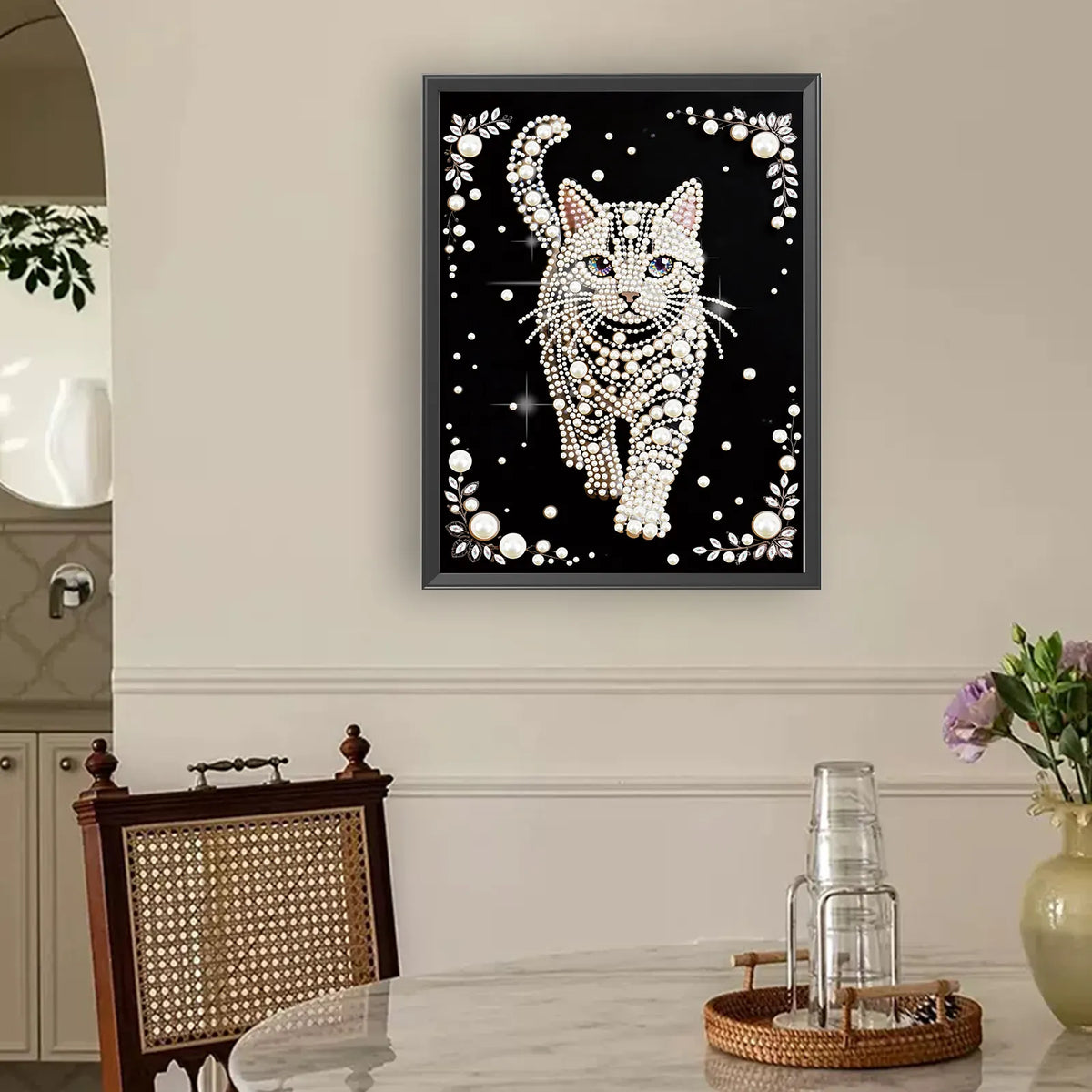 Cat Premium 5D Diamond Painting Kit Black & White Pearls painting Sparkling Special Shaped Diamond painting