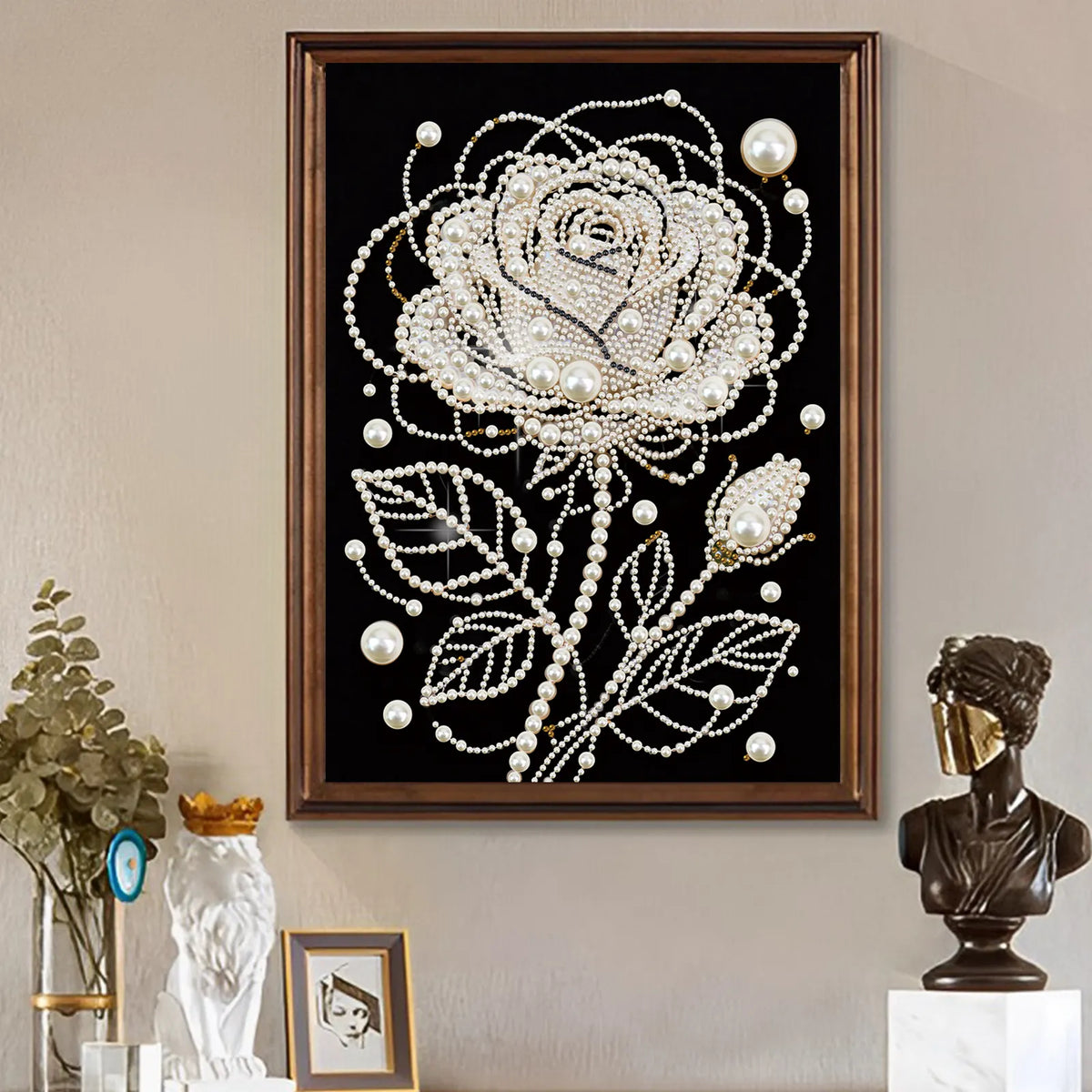 Rose Premium 5D Diamond Painting Kit Black & White Pearls painting Sparkling Special Shaped Diamond painting